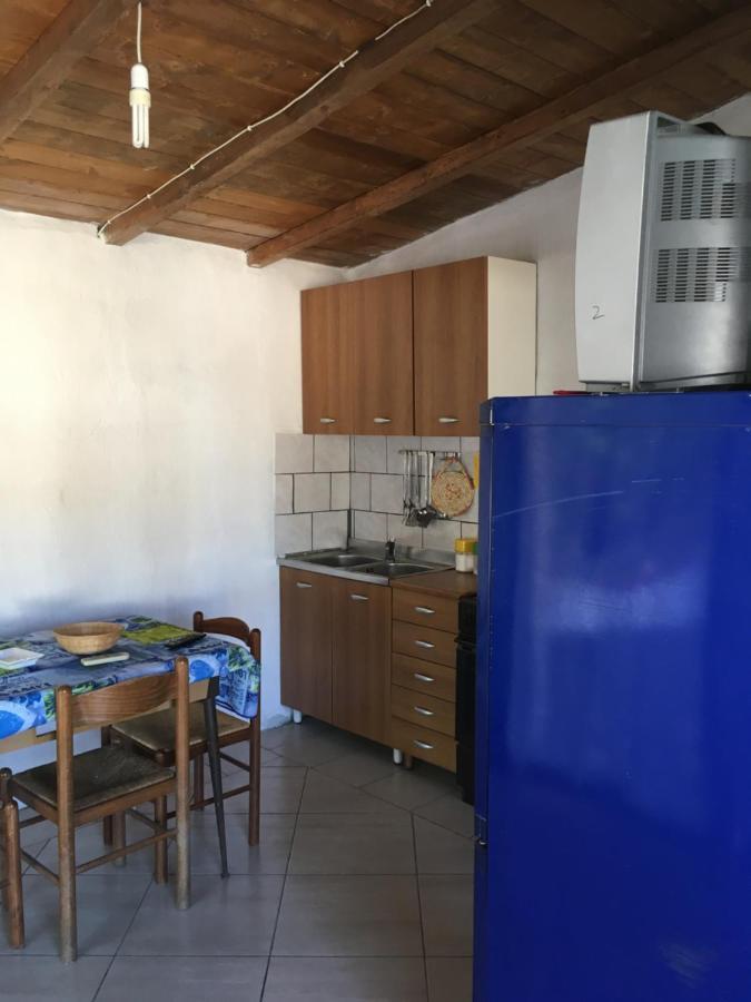 Casa Vacanza Tertenìa Eksteriør billede